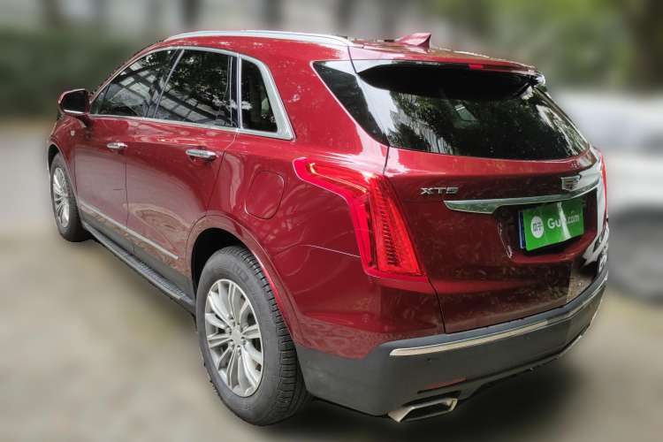Used Cadillac XT5 2018 25T Luxury Model Rear Left 45 Deg