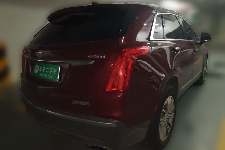 Used Cadillac XT5 2018 25T Luxury Model Rear Right 45 Deg