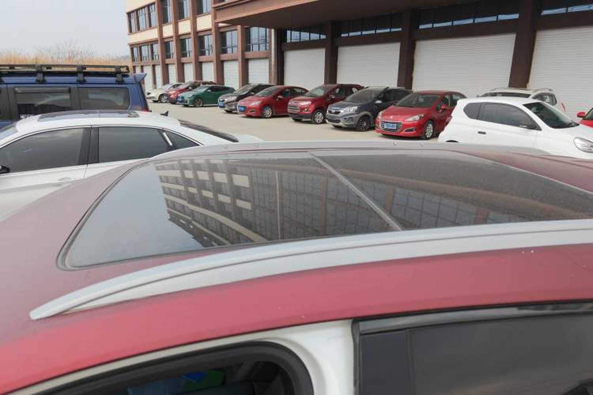Used Cadillac XT5 2018 25T Luxury Model Roof