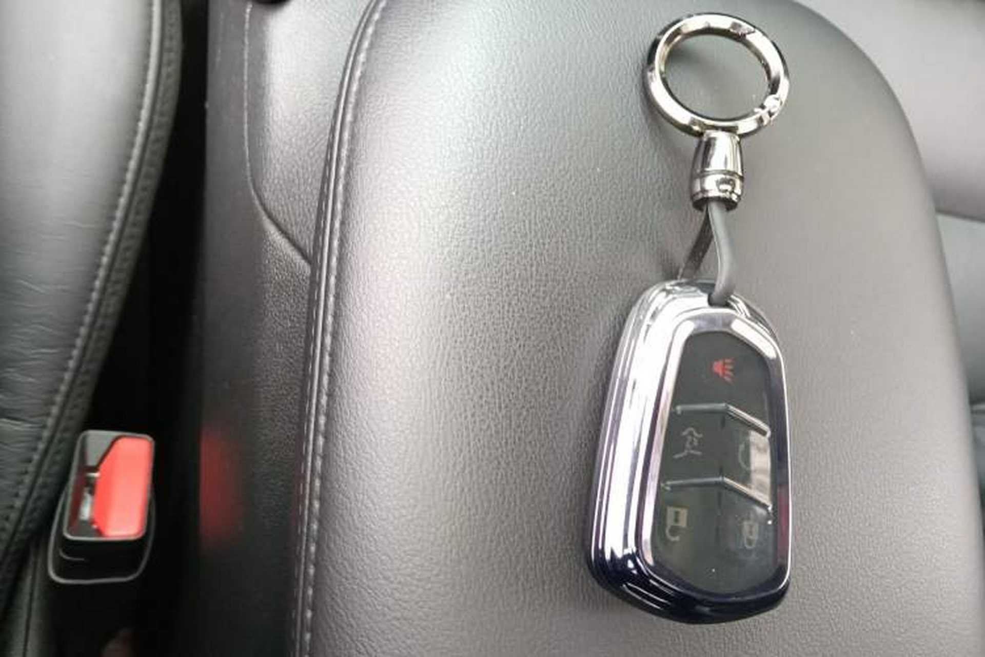 Used Cadillac XT5 2018 25T Luxury Model Vehicle Key