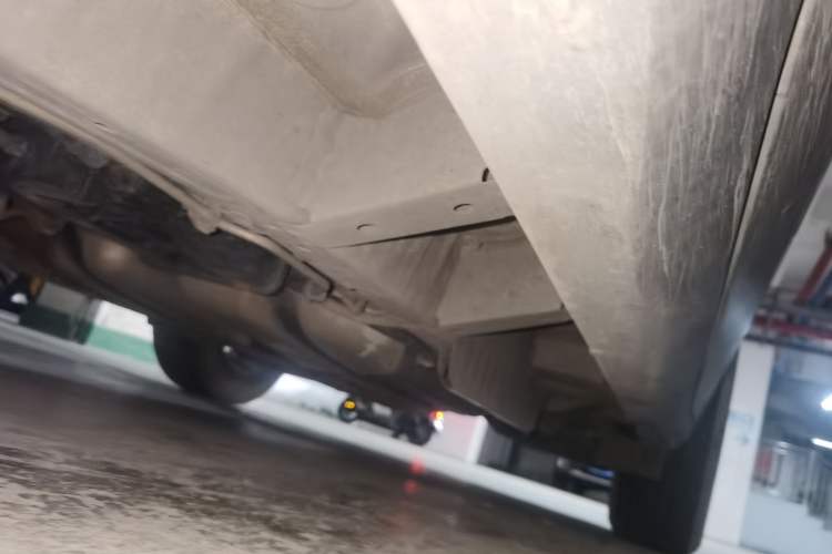 Used Cadillac XT5 2018 28T Four-Wheel Drive Luxury Model Chassis Front Left