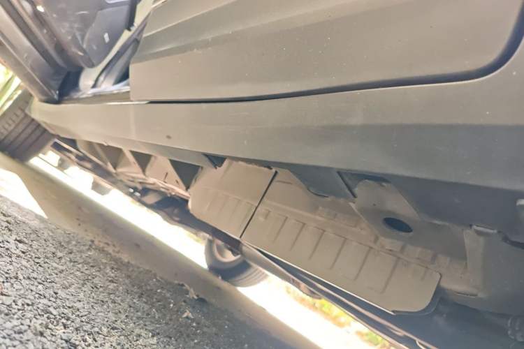 Used Cadillac XT5 2018 25T Luxury Model Chassis Rear Left
