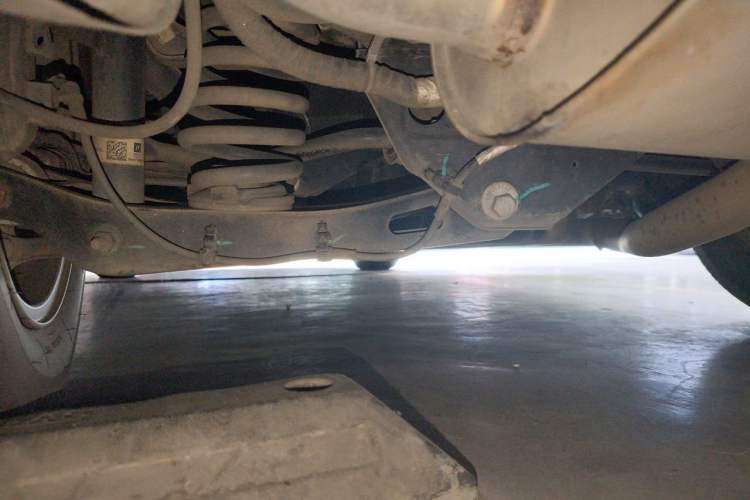Used Cadillac XT5 2018 25T Luxury Model Chassis Rear Left