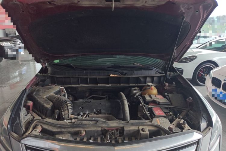 Used Cadillac XT5 2018 25T Luxury Model Engine Bay