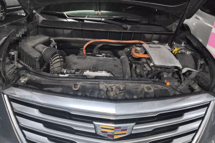 Used Cadillac XT5 2018 28E Four-Wheel Drive Tech Version Engine Bay