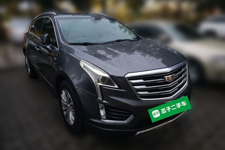 Used Cadillac XT5 2018 25T Luxury Model Front Right 45 Deg