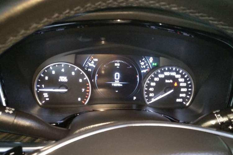 Used Cadillac XT5 2018 25T Luxury Model Instrument Cluster