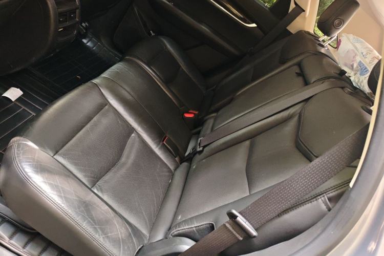 Used Cadillac XT5 2018 25T Luxury Model Left Rear Seat