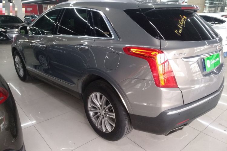 Used Cadillac XT5 2018 25T Luxury Model Left Side