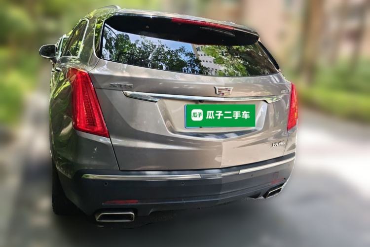Used Cadillac XT5 2018 25T Luxury Model Rear
