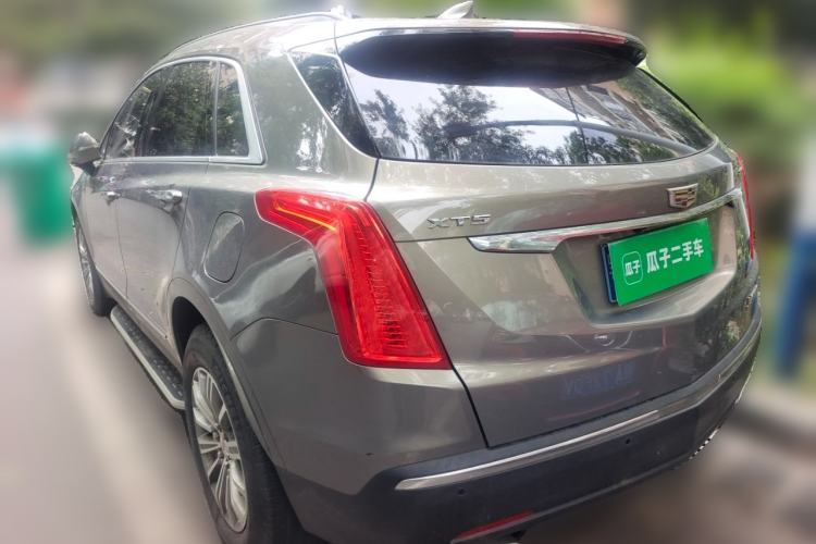 Used Cadillac XT5 2018 25T Luxury Model Rear Left 45 Deg