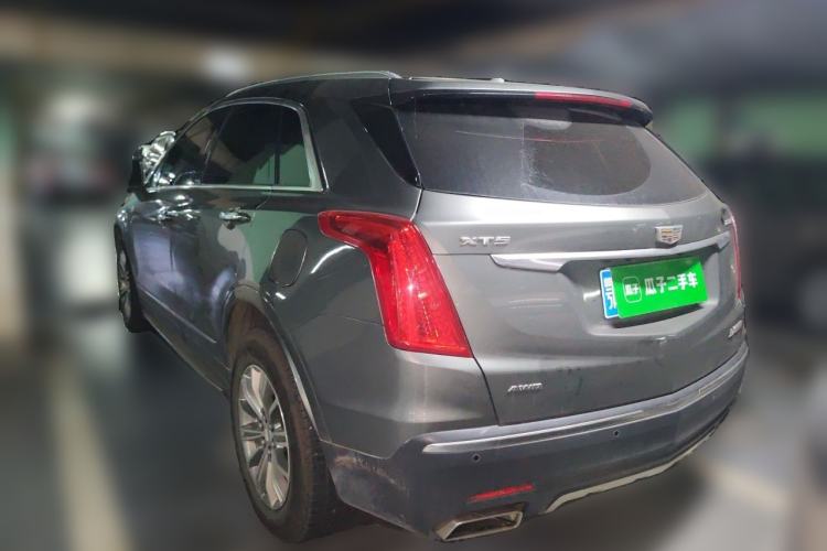 Used Cadillac XT5 2018 28T Four-Wheel Drive Luxury Model Rear Left 45 Deg
