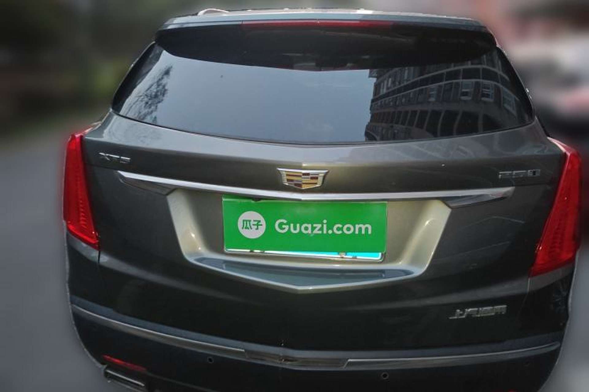 Used Cadillac XT5 2018 25T Luxury Model Rear