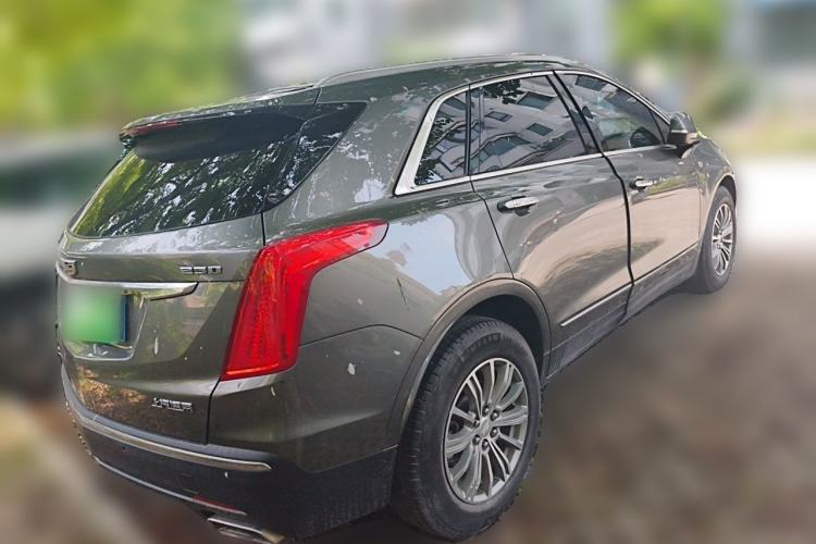 Used Cadillac XT5 2018 25T Luxury Model Rear Right 45 Deg
