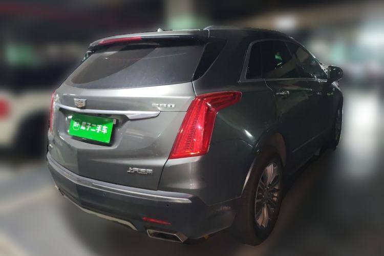Used Cadillac XT5 2018 28T Four-Wheel Drive Luxury Model Rear Right 45 Deg