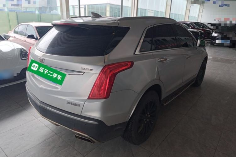 Used Cadillac XT5 2018 25T Luxury Model Rear Right 45 Deg