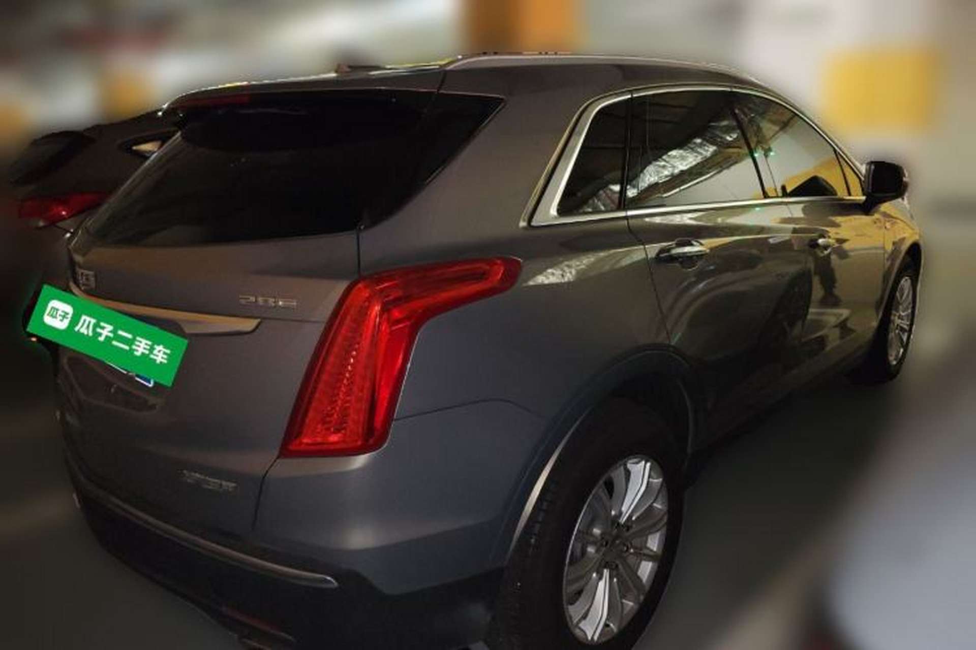 Used Cadillac XT5 2018 28E Four-Wheel Drive Tech Version Rear Right 45 Deg