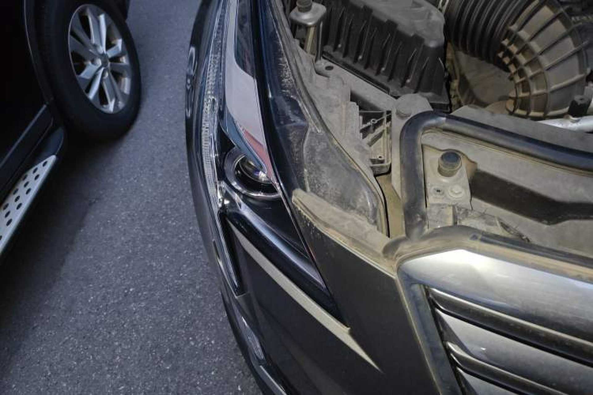Used Cadillac XT5 2018 25T Luxury Model Right Front Headlight