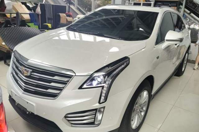 Used Cadillac XT5 2018 28E Four-Wheel Drive Tech Version