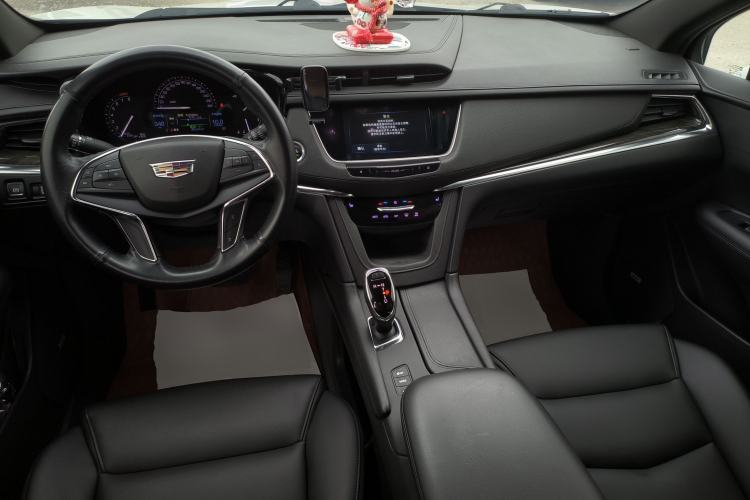 Used Cadillac XT5 2018 28E Four-Wheel Drive Tech Version Center Console