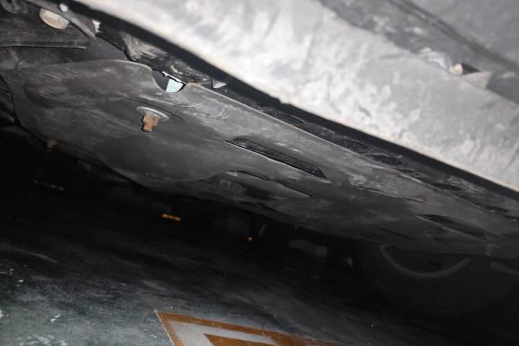 Used Cadillac XT5 2018 28E Four-Wheel Drive Tech Version Chassis Front