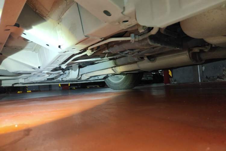 Used Cadillac XT5 2018 28T Four-Wheel Drive Luxury Model Chassis Front Left