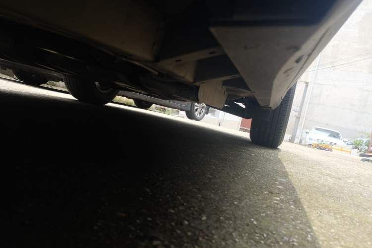Used Cadillac XT5 2018 25T Tech Model Chassis Front Left