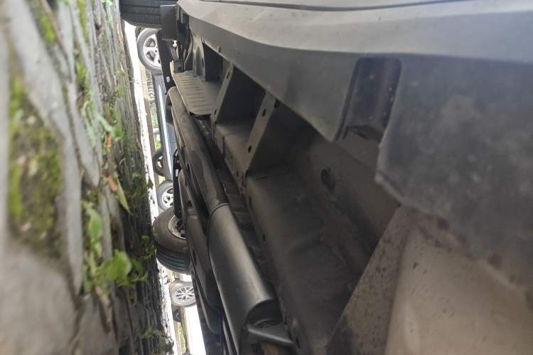 Used Cadillac XT5 2018 25T Luxury Model Chassis Front Right