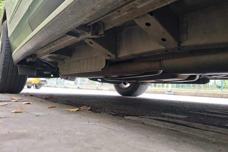 Used Cadillac XT5 2018 25T Luxury Model Chassis Front Right