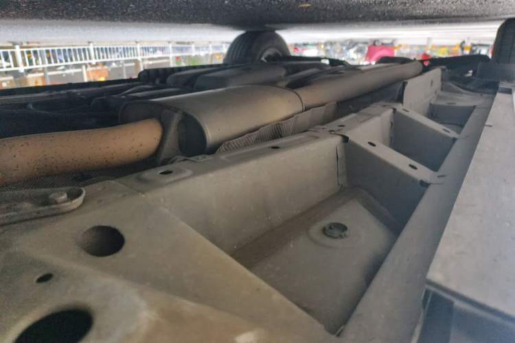 Used Cadillac XT5 2018 25T Luxury Model Chassis Front Right