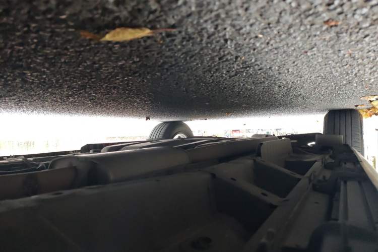 Used Cadillac XT5 2018 28T Four-Wheel Drive Luxury Model Chassis Front Right