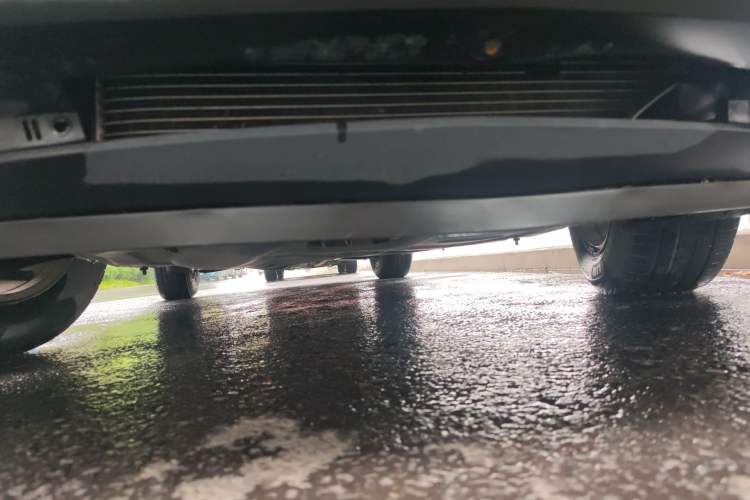 Used Cadillac XT5 2018 25T Luxury Model Chassis Front