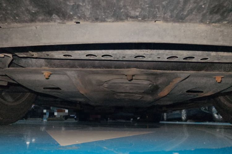 Used Cadillac XT5 2018 25T Luxury Model Chassis Front