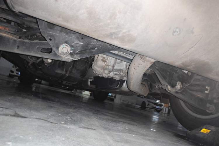 Used Cadillac XT5 2018 28E Four-Wheel Drive Tech Version Chassis Rear
