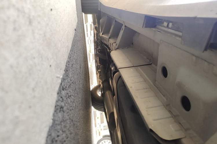 Used Cadillac XT5 2018 25T Luxury Model Chassis Rear Left