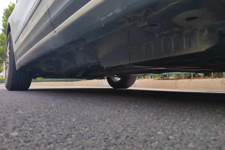 Used Cadillac XT5 2018 25T Luxury Model Chassis Rear Left