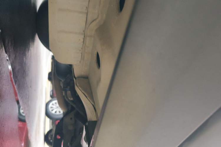 Used Cadillac XT5 2018 25T Luxury Model Chassis Rear Left