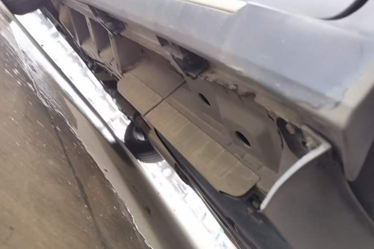 Used Cadillac XT5 2018 25T Luxury Model Chassis Rear Left