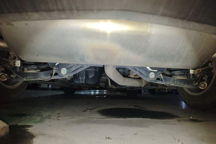 Used Cadillac XT5 2018 25T Luxury Model Chassis Rear