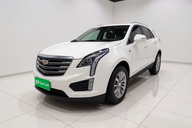 Używany Cadillac XT5 2018 25T Luxury Model