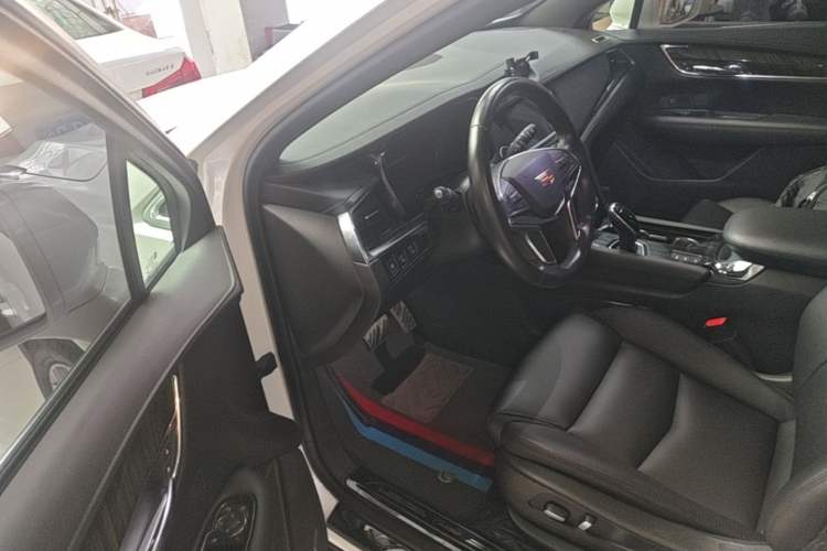 Used Cadillac XT5 2018 28E Four-Wheel Drive Tech Version Driver Seat