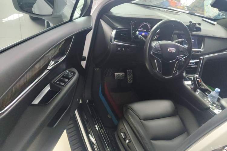 Used Cadillac XT5 2018 28E Four-Wheel Drive Tech Version Driver Seat