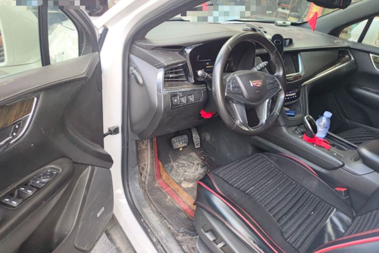 Used Cadillac XT5 2018 25T Tech Model Driver Seat