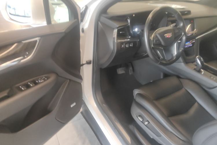 Used Cadillac XT5 2018 28E Four-Wheel Drive Tech Version Driver Seat