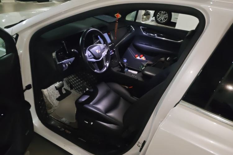 Used Cadillac XT5 2018 28E Four-Wheel Drive Tech Version Driver Seat