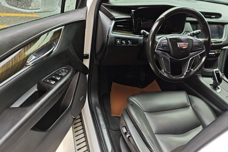 Used Cadillac XT5 2018 28E Four-Wheel Drive Tech Version Driver Seat