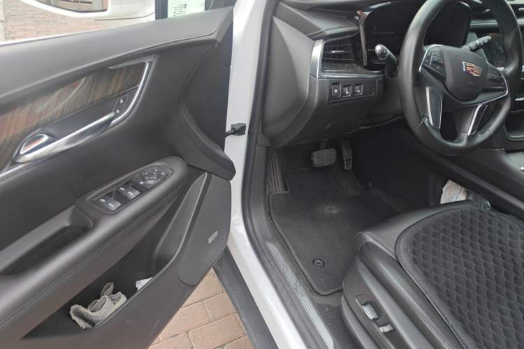 Used Cadillac XT5 2018 28E Four-Wheel Drive Tech Version Driver Seat
