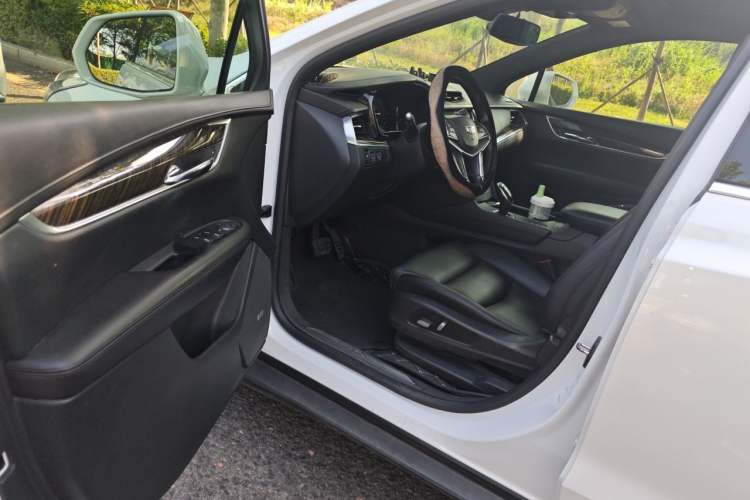 Used Cadillac XT5 2018 28E Four-Wheel Drive Tech Version Driver Seat