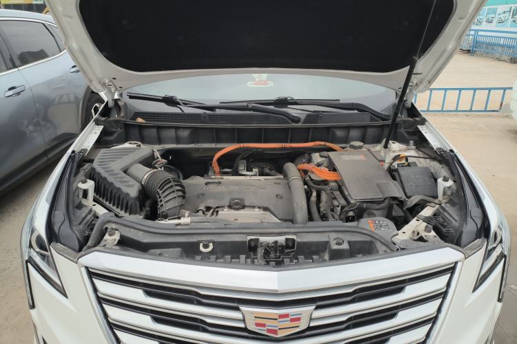 Used Cadillac XT5 2018 28E Four-Wheel Drive Tech Version Engine Bay