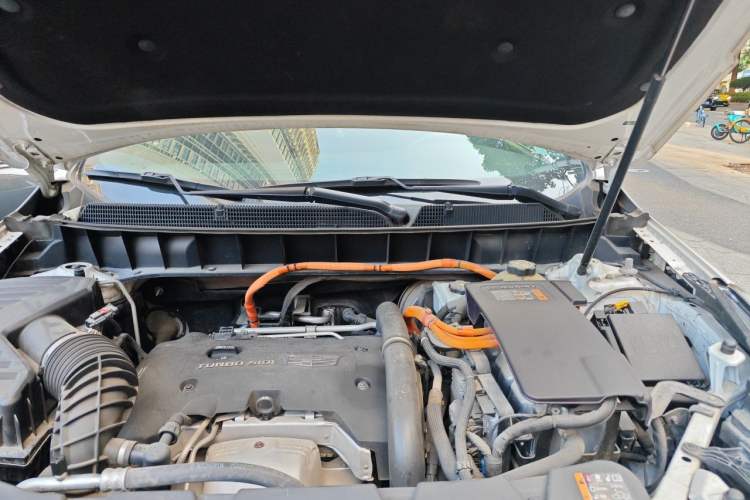 Used Cadillac XT5 2018 28E Four-Wheel Drive Tech Version Engine Bay